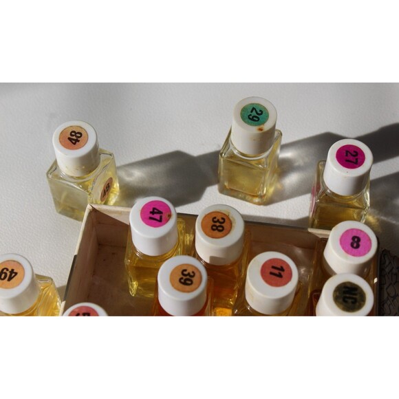 Hugues De Castry French Parfum 39 Bottle formulation perfumery blending perfume - Picture 9 of 11